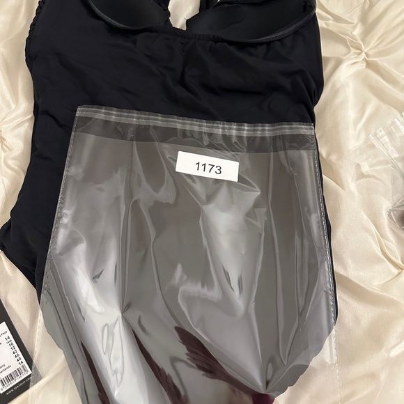 Seafolly Black Swimsuit - Picture 5 of 5